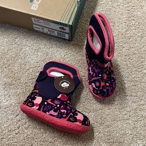 New w/ Tags Baby Bogs